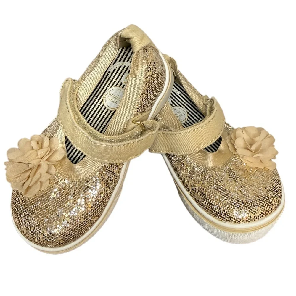 Gold Glitter Kids Shoes with Floral Accent by Wonder Nation-Size 5